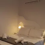 Chill Out Mykonos Town
