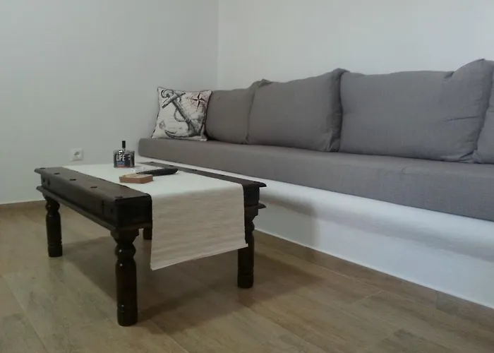 Chill Out * Mykonos Town